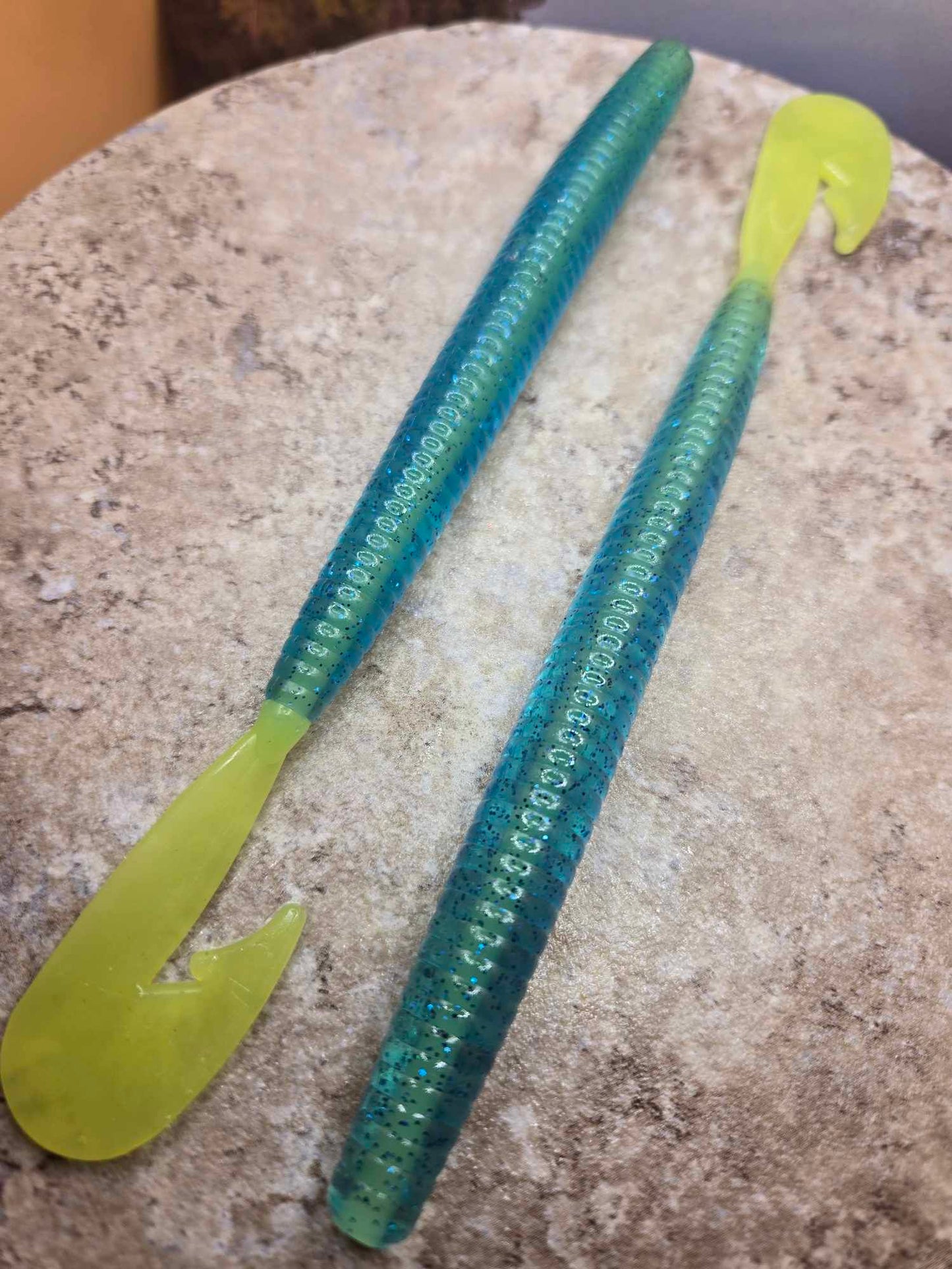 Magnum Speed Worm