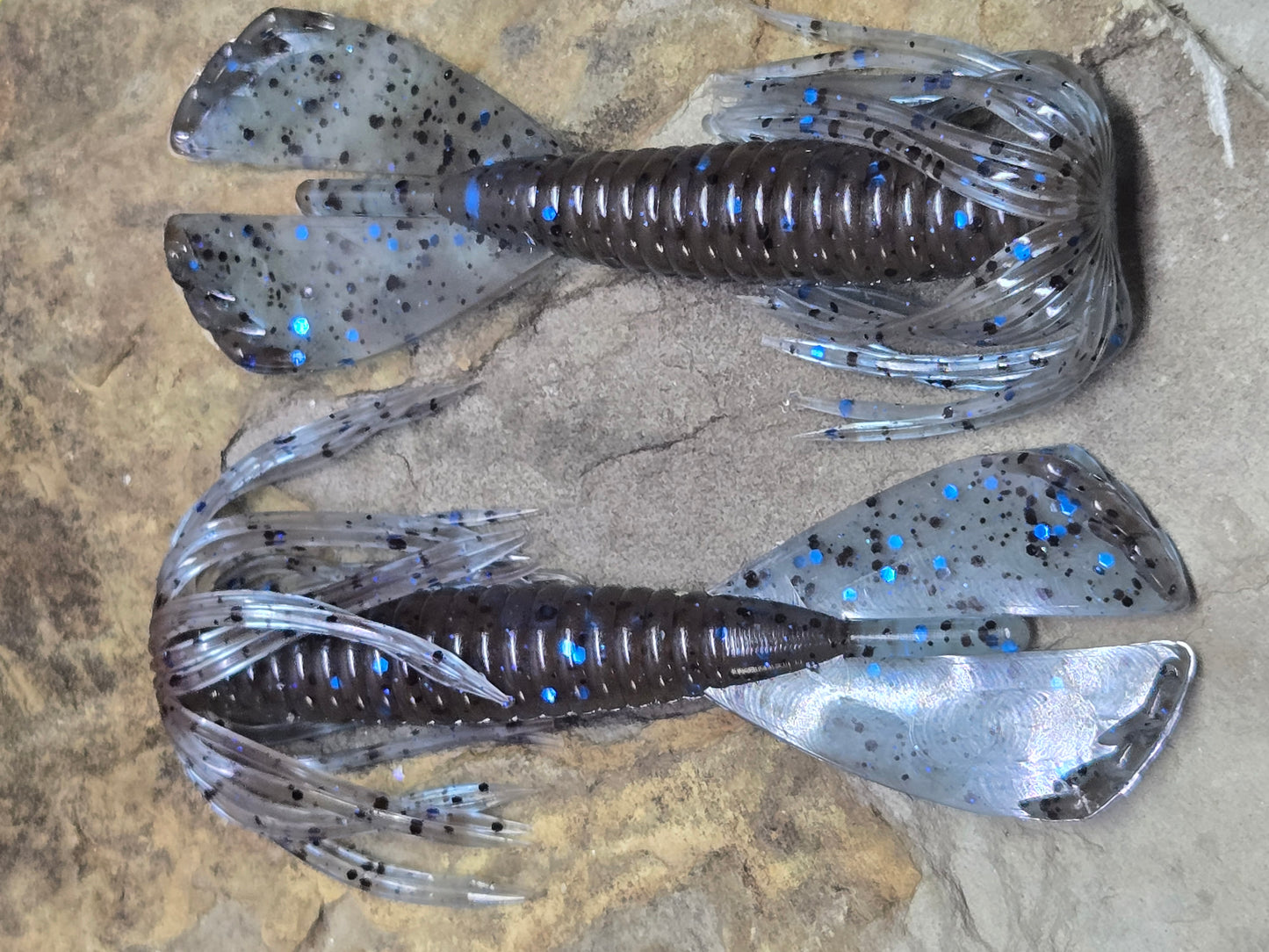 Skirted Edge Grubs