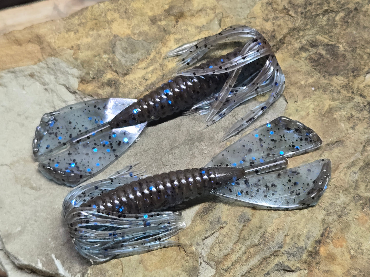 Skirted Edge Grubs