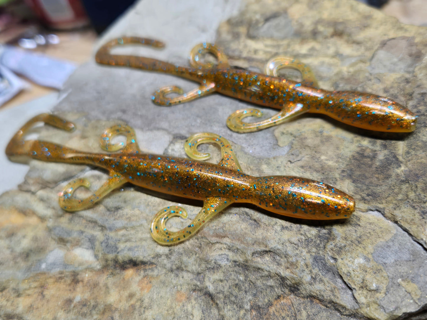 6" Lizard